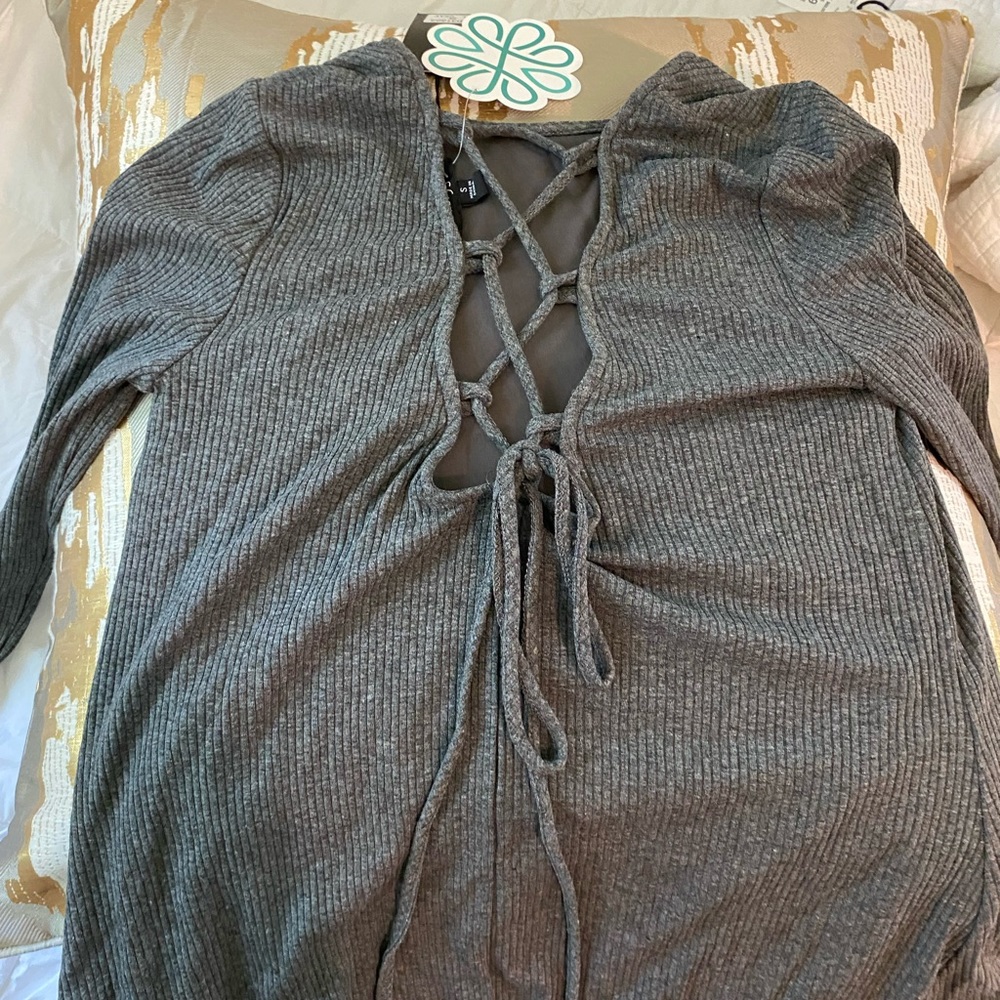 NWT ribbed cross back detail dress